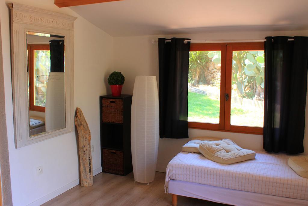 Caseddu Di Poggiale Figari  Kamer foto