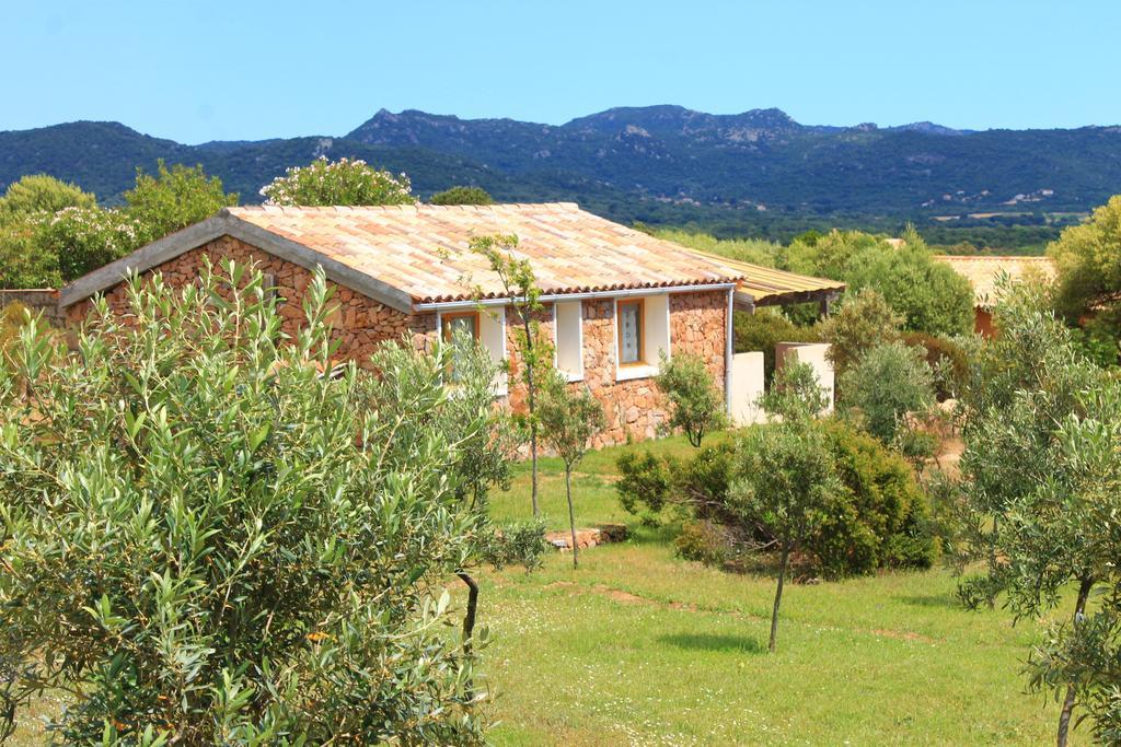 Caseddu Di Poggiale Figari  Kamer foto